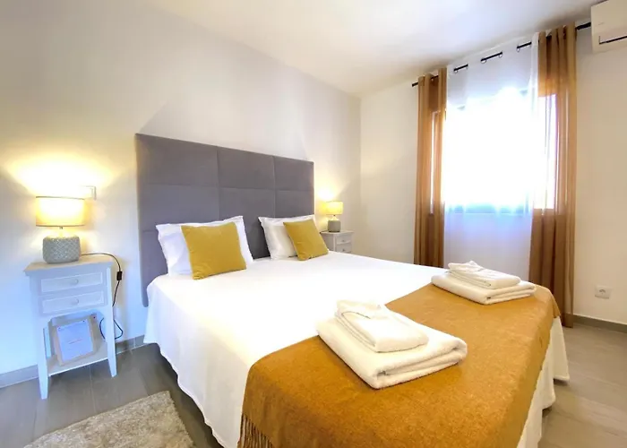 Quinta Andorinhas * Carvoeiro