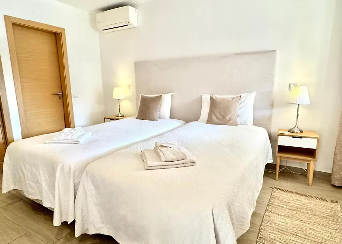 Quinta Andorinhas Homestay szállás *
